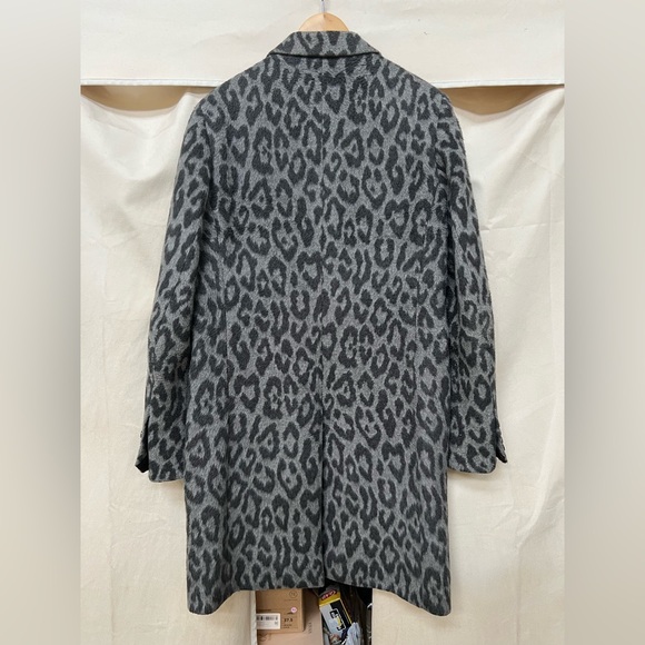 ZARA Gray Leopard Print Men's Coat - Picture 2 of 5